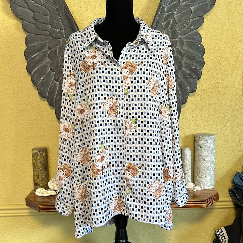 In every story Floral Button Down Shirt